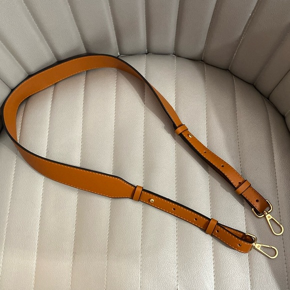 🛑SOLD🛑 Adjustable Bag Strap - Picture 1 of 5